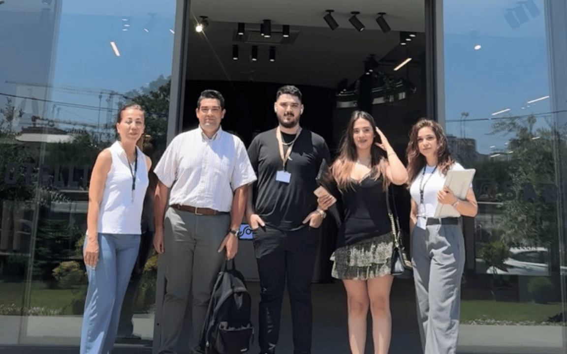 Giotelli chose B2B STORE!